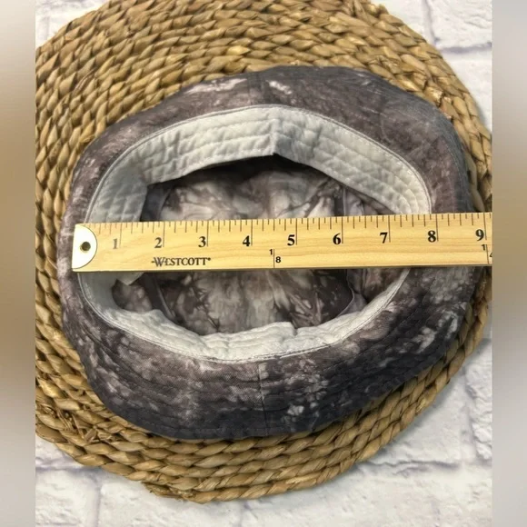 Gray Tie-Dye Bucket Hat - Picture 7 of 8